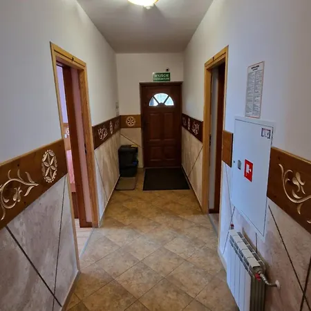 ホームステイ Stachoniowka ザコパネ